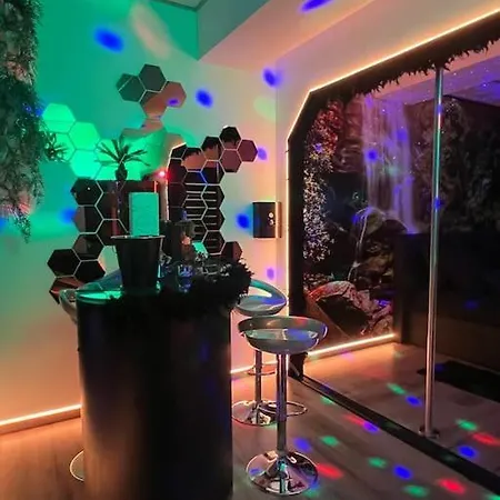 Aux 3 Univers * 韦尔维耶